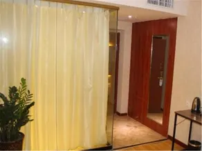 Longyue Hotel Huayin - Image 5