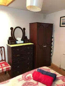 Green Lane Apartment - Image 2