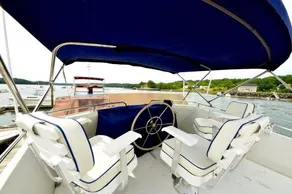 Nebi the Floating Hotel - Image 1