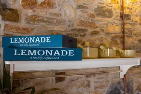 Almond Blossom Cottage 2 - Image 3