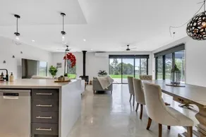 Regional big and beautiful house near Geelong/Torquay - Image 4