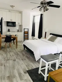 Staten Island Private Apartment - Image 1