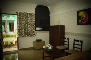 Green Retreat Second Home - Image 4
