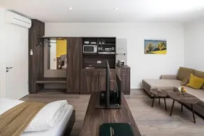 No. 12! Apartmenthaus - Image 3