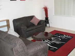 Geraldton Luxury Vacation Home with free Netflix - Image 3