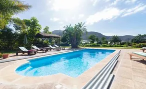 Cozy house with pool in San Cristóbal de La Laguna, 70 m² - Image 3
