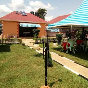 Happy Wallet Gardens Hotel - Image 3
