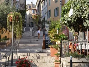 Quaint Villa in Fayence with Private Swimming Pool - Image 3