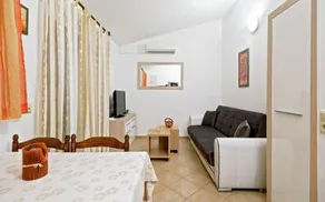 Apartments Bisernica - Image 2