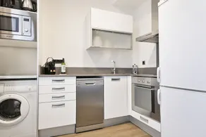 Splendom Suites Barcelona - Image 4