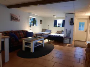 Cozy 2 bed Apartment in the Countryside - Image 3