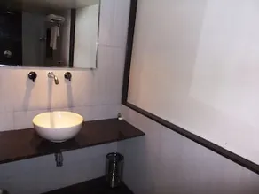 Hotel Coconut Grove by OYO Rooms - Image 4