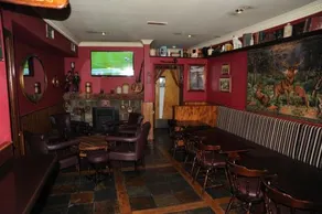 Laune & Taylors Bar B&B - Image 5