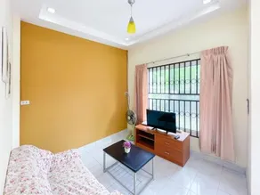 Beach Village House CH2 - Image 2