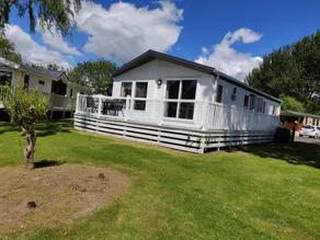 Castle Lake Lodge - Image 5