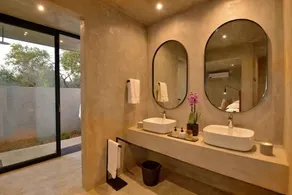 Ngala Lodge - Image 2