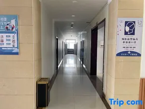 Cangzhou Hotel - Image 4