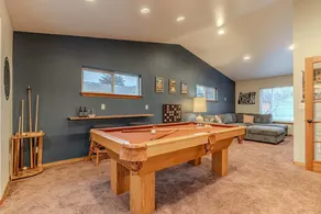 Hot Tub Pool Table Deck With Pilot Butte Views - Image 5