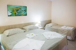 Hotel Acacias - Image 2