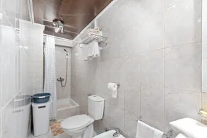 Pleasant Holiday Home in Polača with Swimming Pool - Image 4