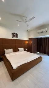 Sun Shine Villa 4BHK - Image 5