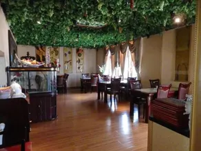 Hong Kong Hotel & Restaurant - Image 2
