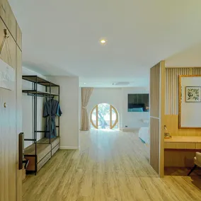 A Dream Naka Island - Beachfront Retreat - Image 4