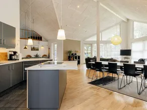 10 Person Holiday Home in Væggerløse-by Traum - Image 3
