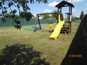 Family Friendly 2-bed Cottage in Periș - Image 4