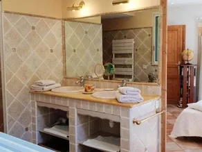 Villa raffinée à Orange avec piscine privée - Image 3