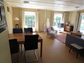 Cozy chalet with three bedrooms, on a holiday park near Alkmaar - Image 4