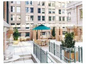 The Lexington at Market Square - Image 4