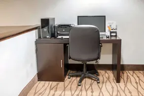 Sleep Inn & Suites Emmitsburg - Image 2