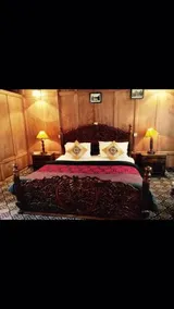 Sikandra Palace Group of Houseboats - Image 3