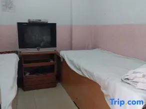 Hailin Holiday Hotel - Image 2
