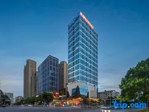 O_W High Altitude B&B Hotel (Chenzhou Wuling Square) - Image 1