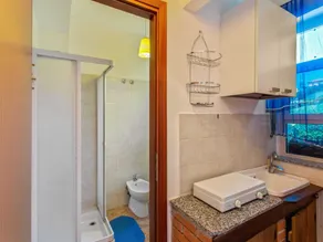Apartment in a Beautiful Villa, Surrounded by Nature and Near the sea - Image 2