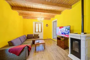 Brighty Rainbow House Garden - Image 3