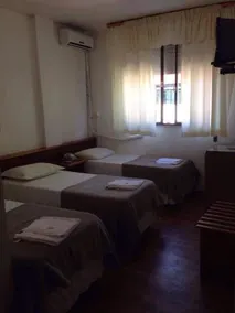 Turis Hotel - Image 2