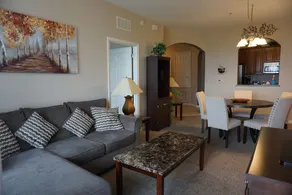 Universal Studios Area Apartment - Image 4