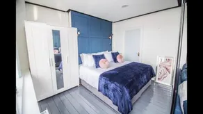 Luxury Penthouse in listed building - Image 5