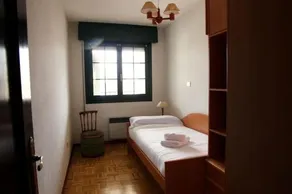 25A02 La Casa del Parque - Image 4