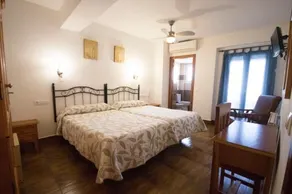 Las Flores - Image 2