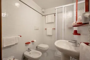 Hotel Gran Paradiso - Image 3