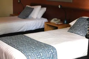 Best Western Pemberton Hotel - Image 3