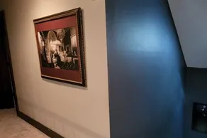 Room in Modern Castle - Image 4