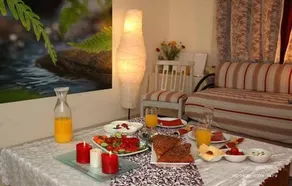 Sharona's Place - Image 5