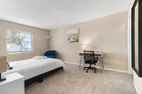 Ferienwohnung mit Pool und Garten - Image 3