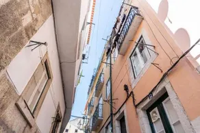 Traveling To Lisbon Alfama Apartments - Image 5