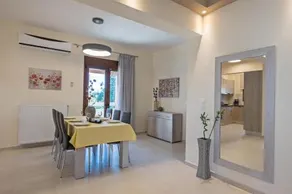 All Seasons Villas - Image 4
